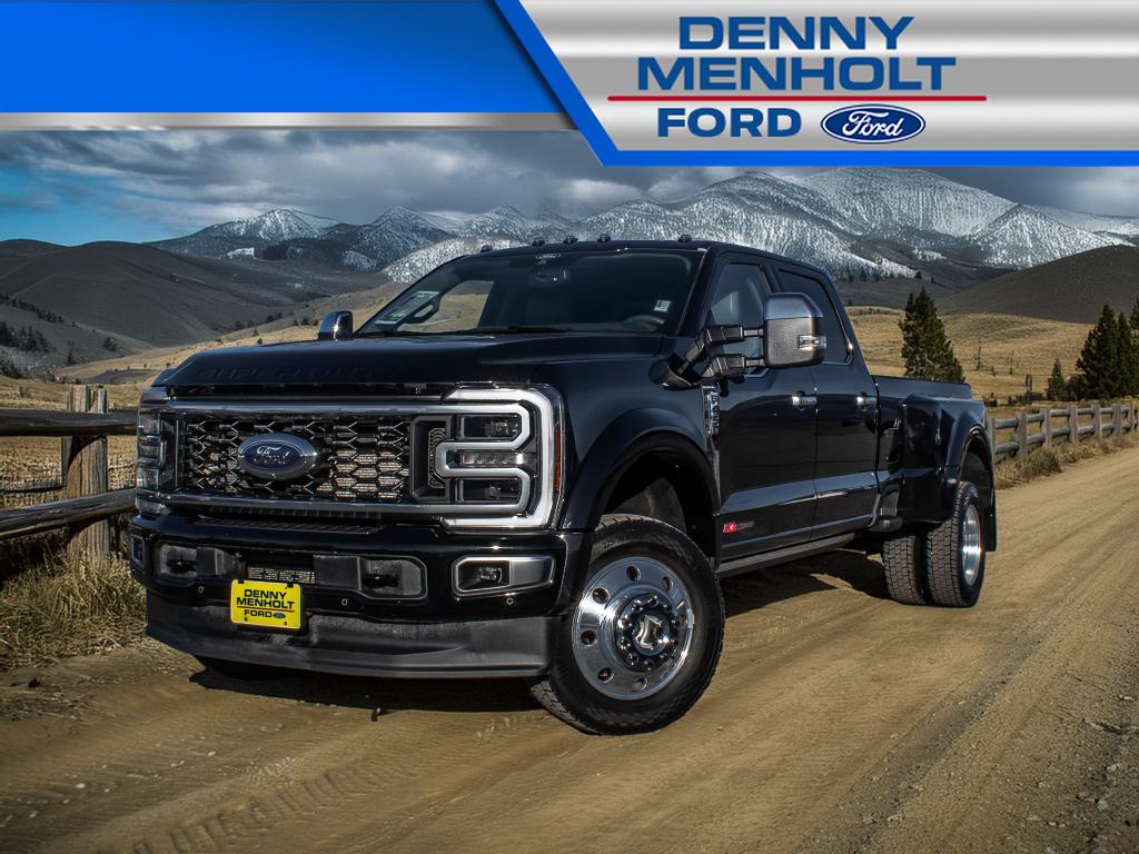 Agate Black Metallic 2025 Ford F-450 Super Duty Platinum Crew Cab LB DRW 4WD Pickup Truck Four-Wheel Drive Automatic