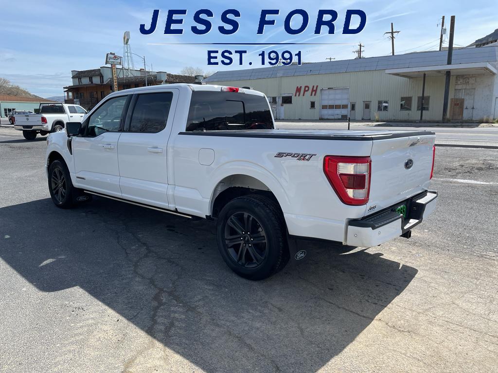 View vehicle photo 3