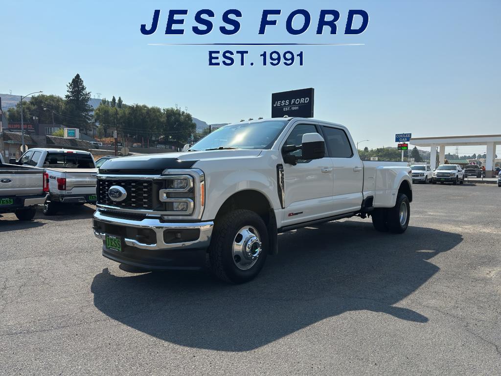 2023 Ford F-350 Super Duty Lariat Crew Cab LB DRW 4WD