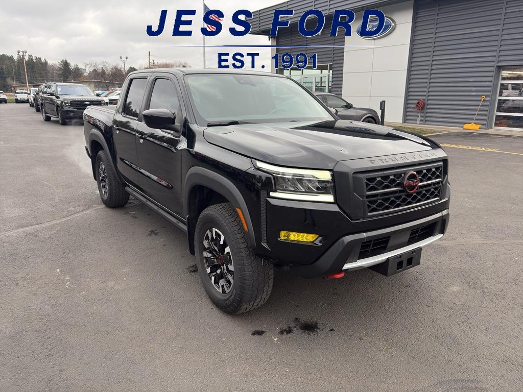 2022 Nissan Frontier PRO-4X Crew Cab 4WD