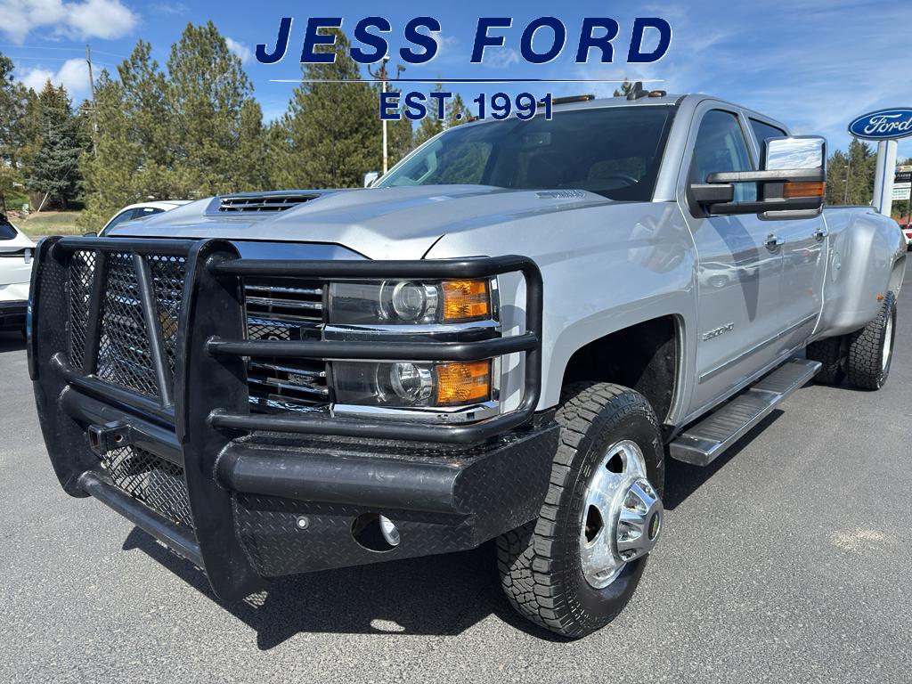Silver Ice Metallic 2017 Chevrolet Silverado 3500HD LTZ Crew Cab 4WD Pickup Truck Four-Wheel Drive 6-Speed Automatic