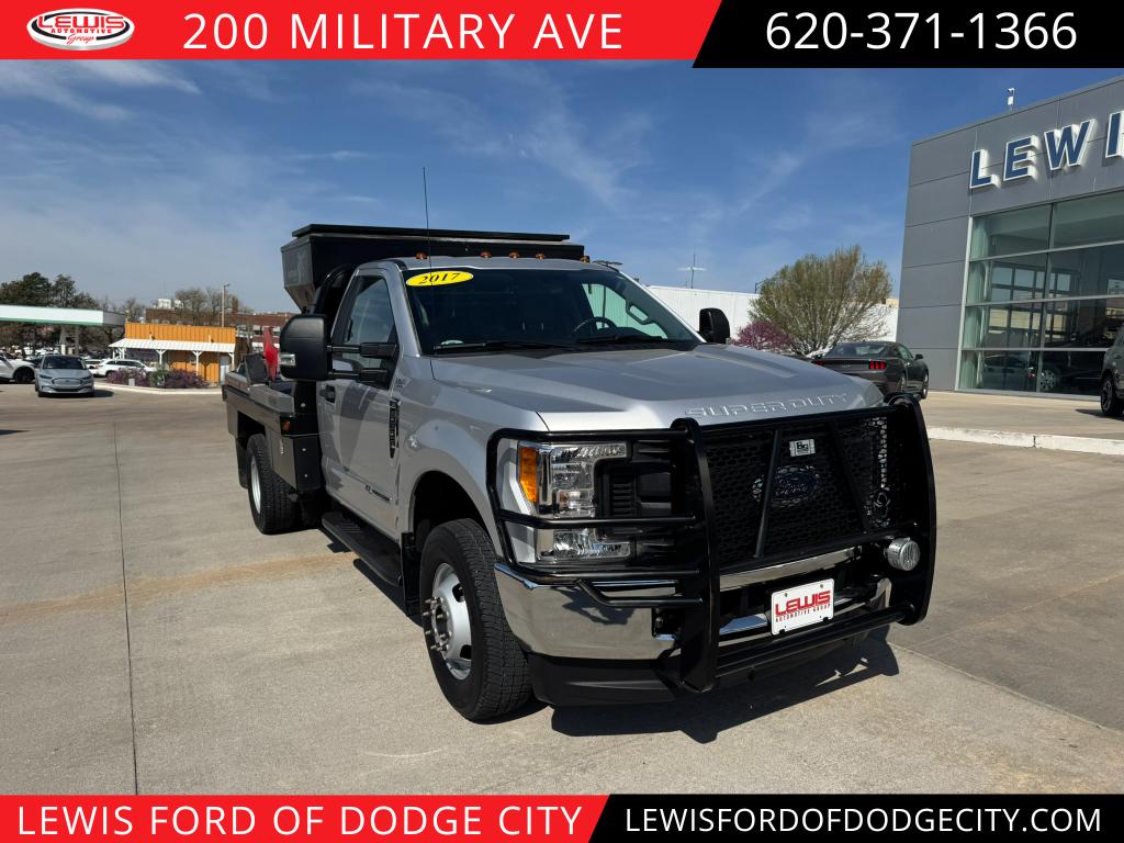 Ingot Silver Metallic 2017 Ford F-350 Super Duty Chassis XL DRW 4WD Pickup Truck Four-Wheel Drive 6-Speed Automatic