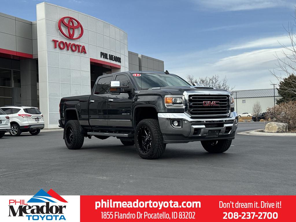 2017 GMC Sierra 2500HD SLT Crew Cab SB 4WD