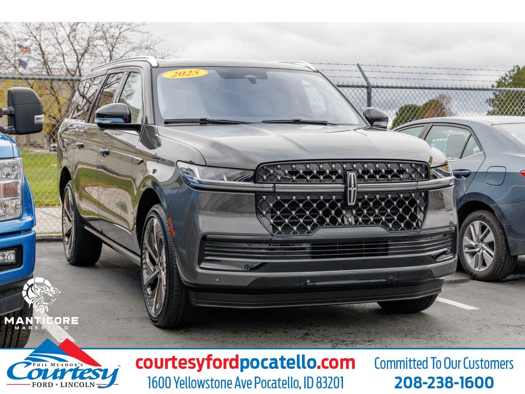 Gray 2025 Lincoln Navigator L Black Label 4WD SUV / Crossover Four-Wheel Drive Automatic