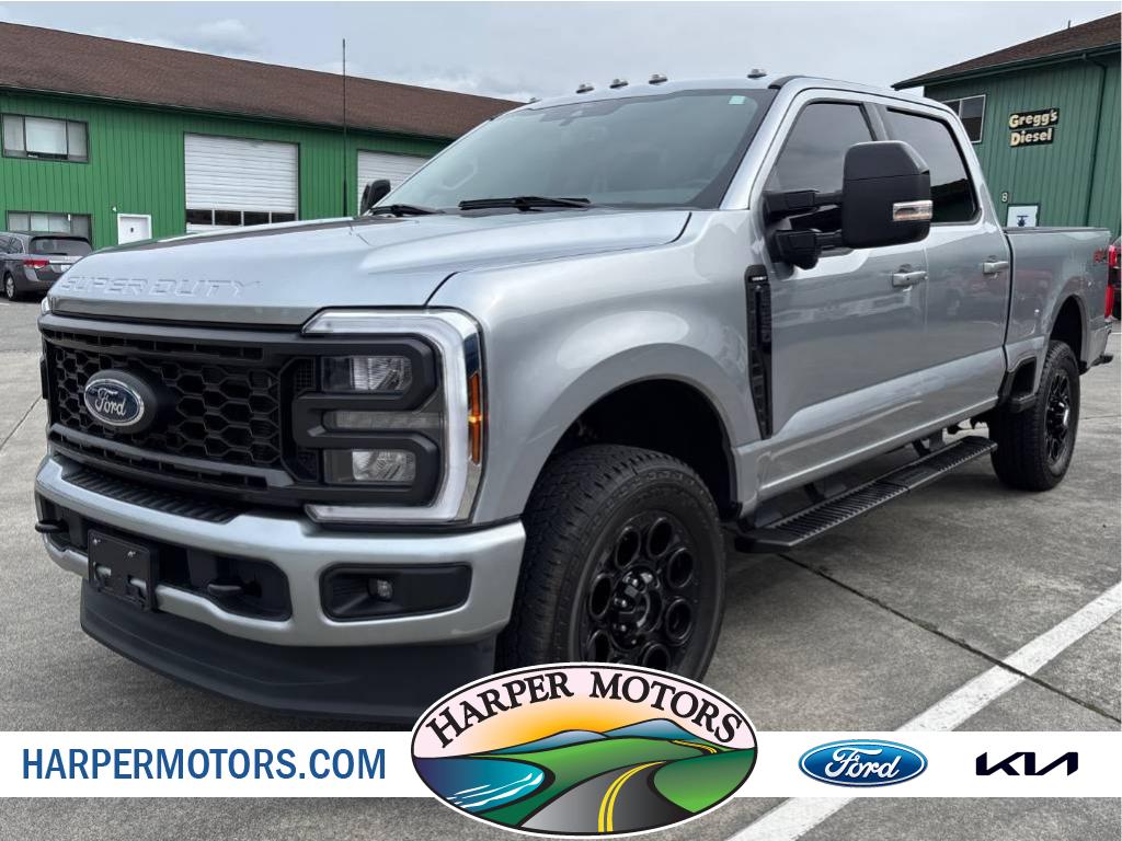 2024 Ford F-350 Super Duty Lariat Crew Cab 4WD