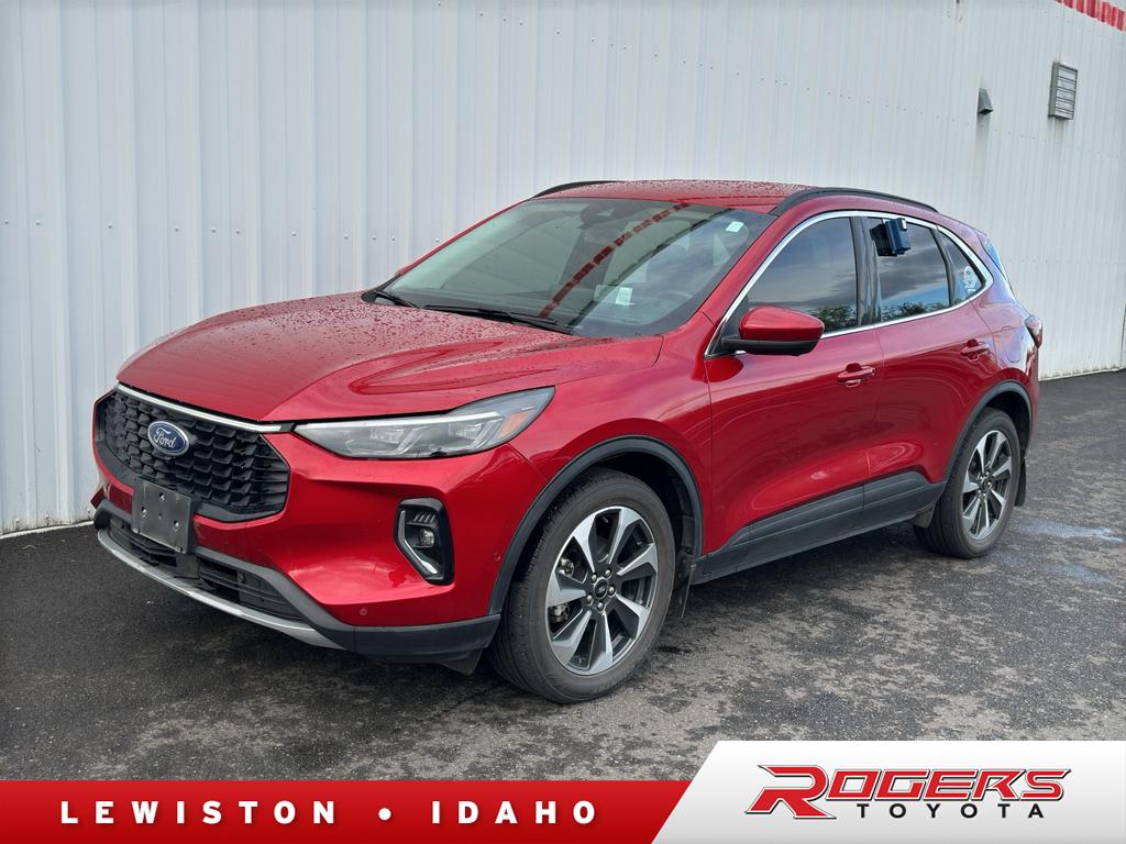 Rapid Red Metallic Tinted Clearcoat 2023 Ford Escape Hybrid Platinum AWD SUV / Crossover All-Wheel Drive Continuously Variable Transmission