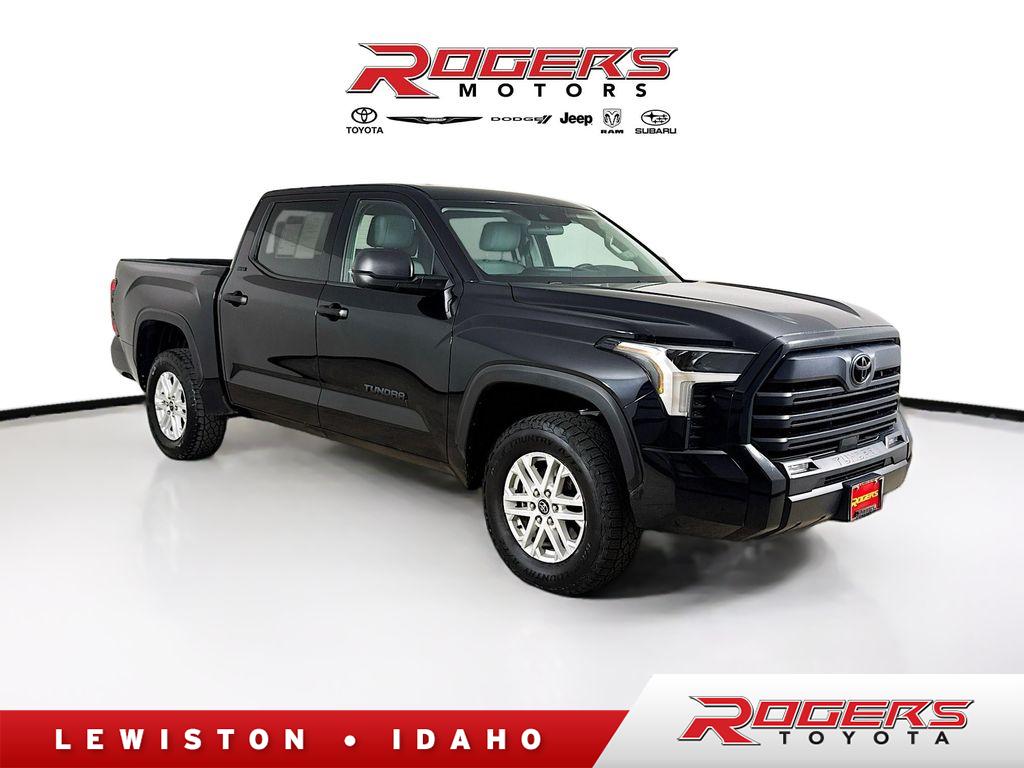 Midnight Black Metallic 2023 Toyota Tundra SR5 CrewMax Cab 4WD Pickup Truck Four-Wheel Drive Automatic