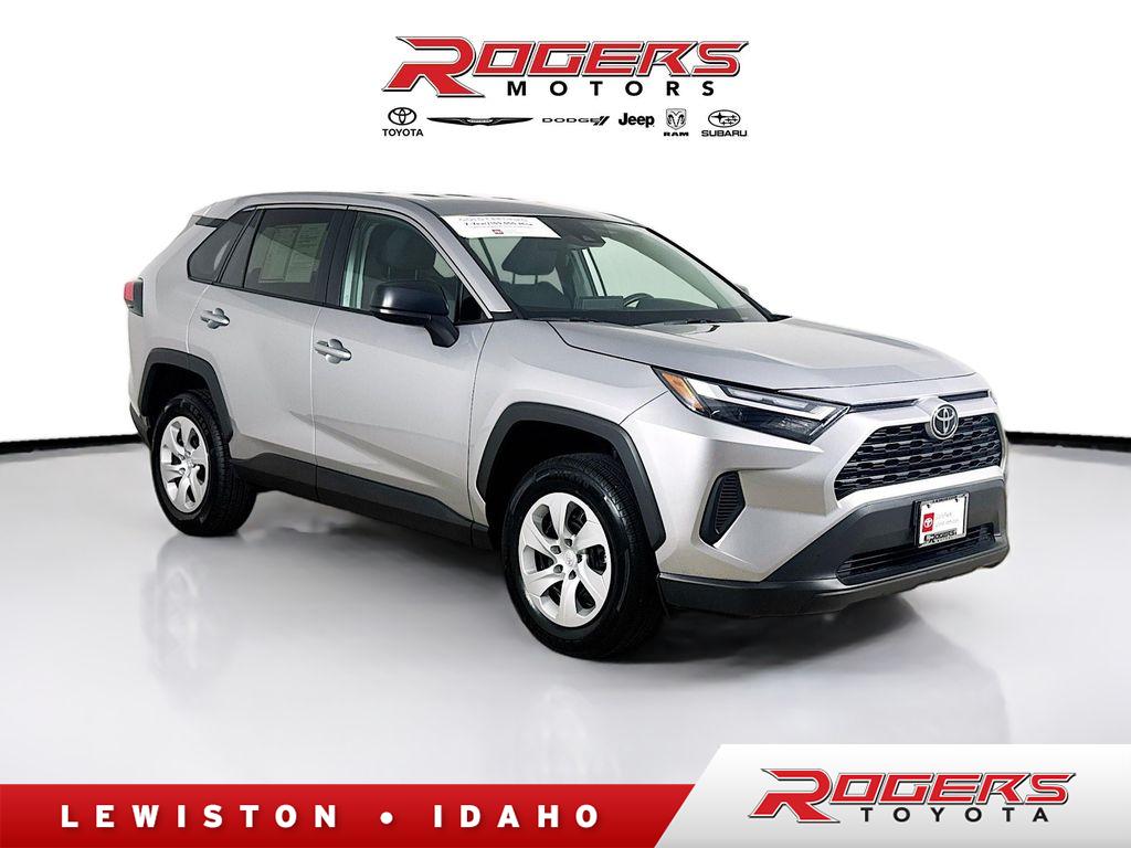2024 Toyota RAV4 LE AWD