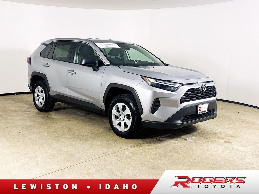2024 Toyota RAV4 LE AWD