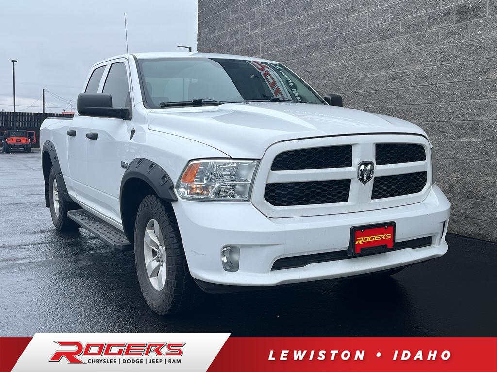 2017 RAM 1500 Express Quad Cab 4WD