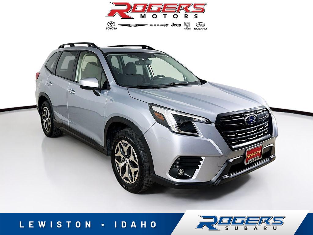 2024 Subaru Forester Premium Crossover AWD