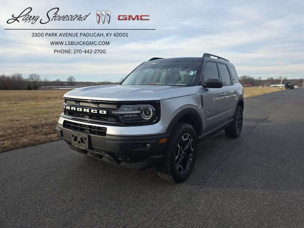 Iconic Silver Metallic 2021 Ford Bronco Sport Outer Banks AWD SUV / Crossover All-Wheel Drive 8-Speed Automatic