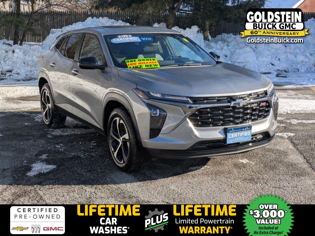 Sterling Gray Metallic 2025 Chevrolet Trax RS with 1RS FWD SUV / Crossover Front-Wheel Drive Automatic