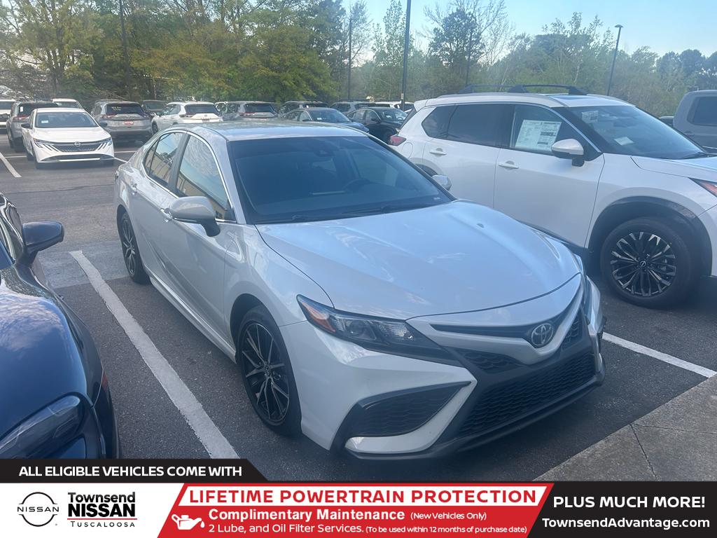 2024 Toyota Camry SE FWD