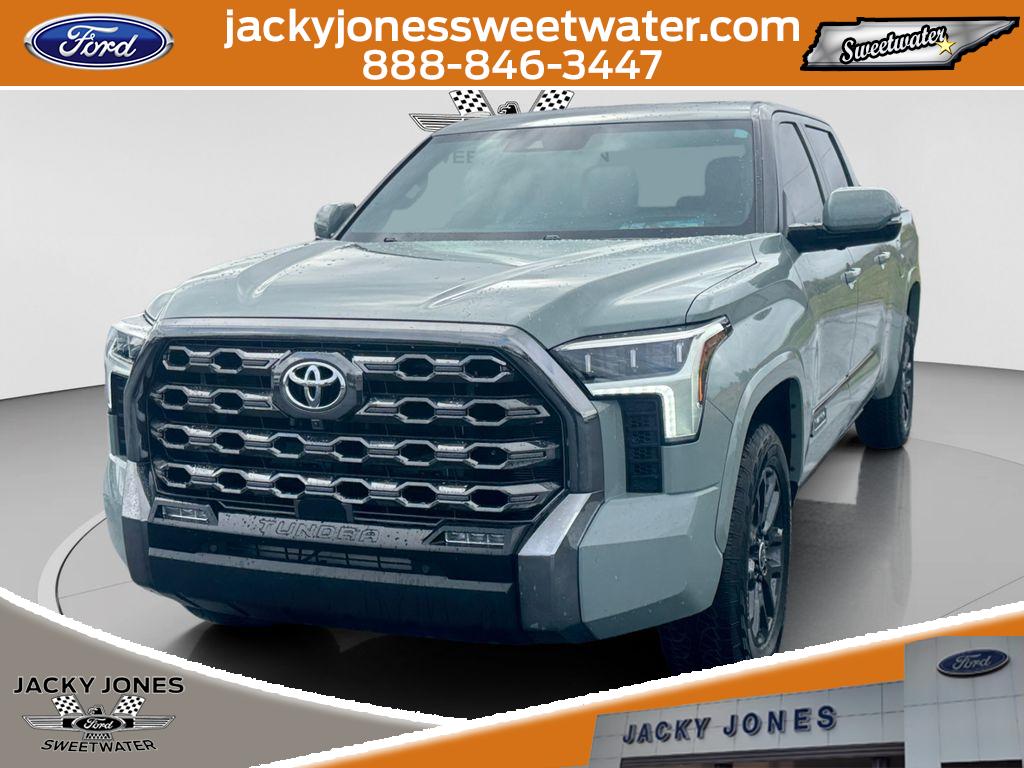2024 Toyota Tundra Platinum CrewMax Cab LB 4WD