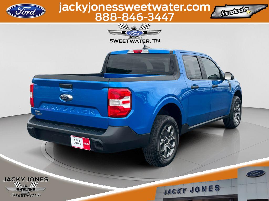 View vehicle photo 5