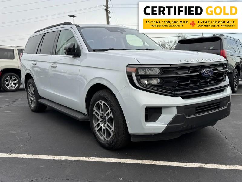 2025 Ford Expedition Active 4WD