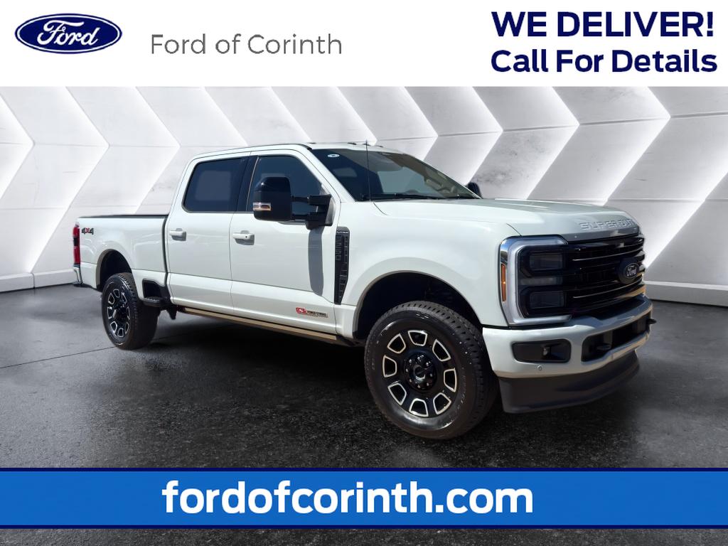 2026 Ford F-250 Super Duty Platinum Crew Cab 4WD