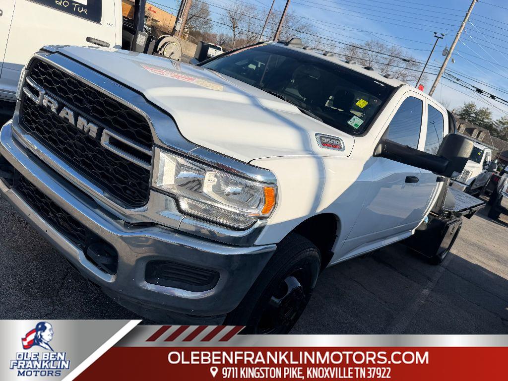 2022 RAM 3500 Chassis Tradesman Crew Cab DRW 4WD