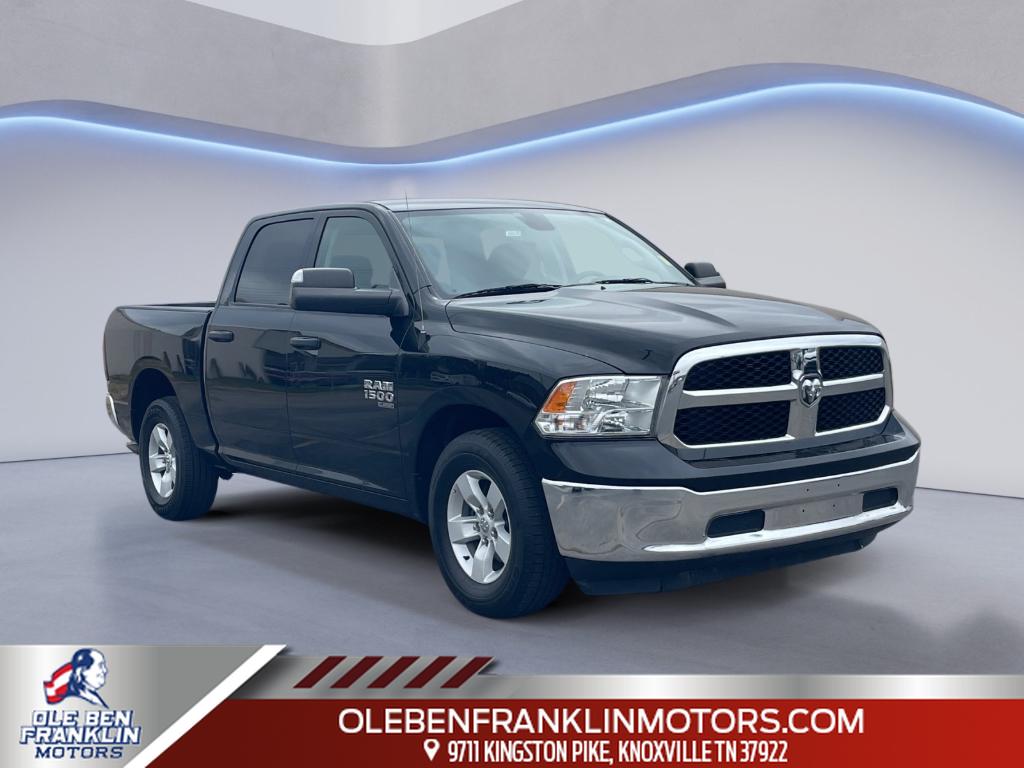2023 RAM 1500 Classic SLT Crew Cab RWD