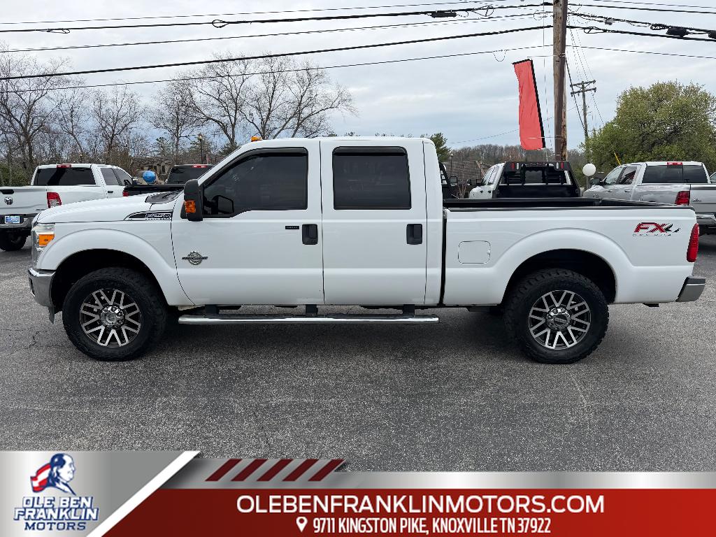 2016 Ford F-250 Super Duty XLT Crew Cab 4WD