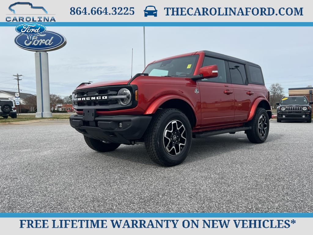 2023 Ford Bronco Outer Banks 