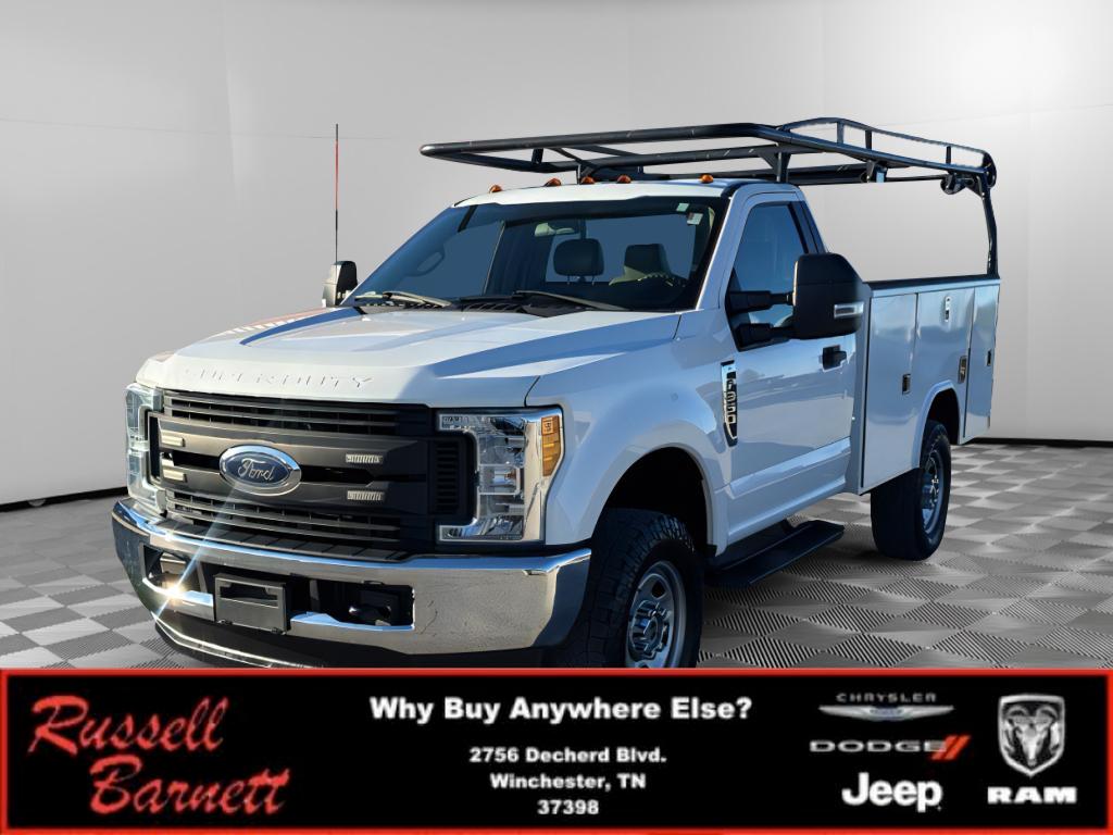 2017 Ford F-350 Super Duty Chassis XL 4WD