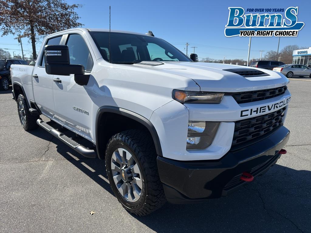 2022 Chevrolet Silverado 2500HD Custom Crew Cab 4WD