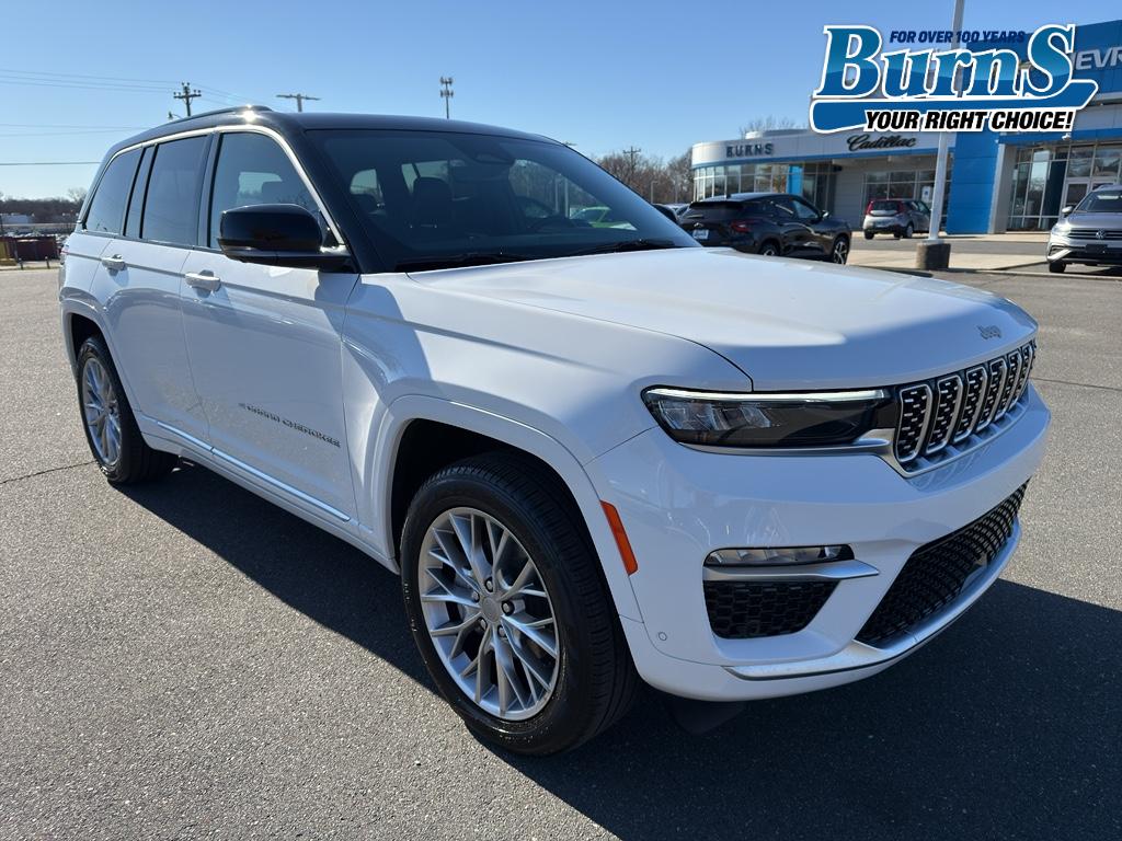 2025 Jeep Grand Cherokee Summit 4WD