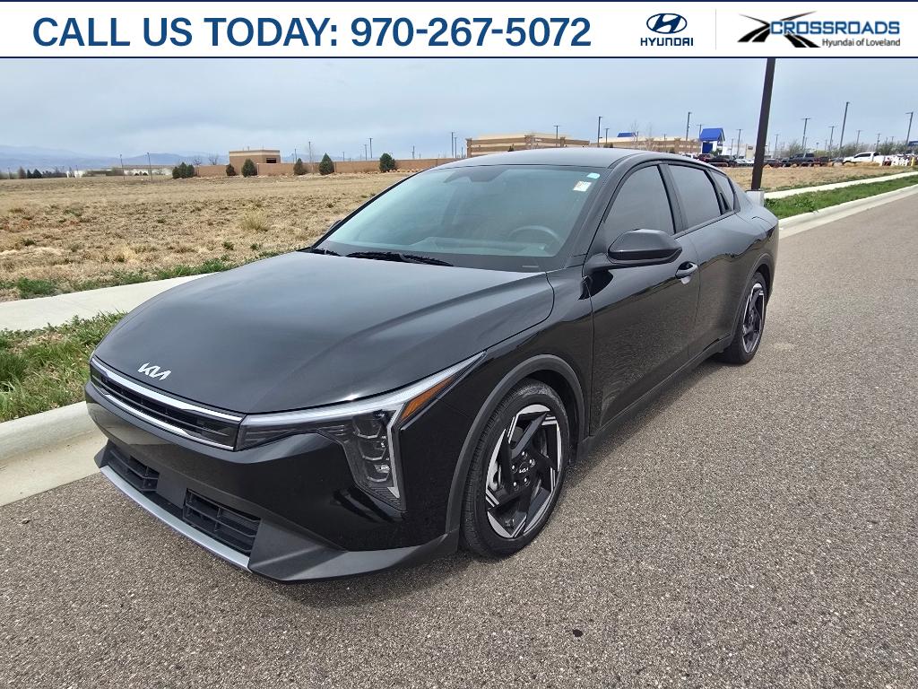 Aurora Black Pearl 2025 Kia K4 EX FWD Sedan Front-Wheel Drive Continuously Variable Transmission