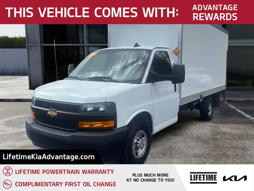 2023 Chevrolet Express Chassis 3500 Cutaway 159