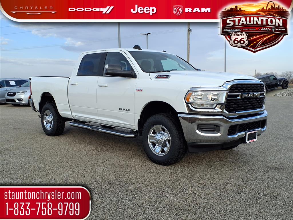 Bright White Clearcoat 2022 RAM 2500 Big Horn Crew Cab 4WD Pickup Truck Four-Wheel Drive 8-Speed Automatic