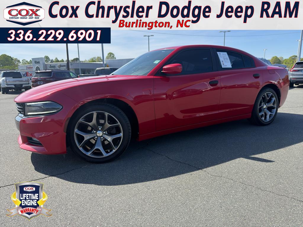 Redline Red Tricoat Pearl 2016 Dodge Charger SXT RWD Sedan Rear-Wheel Drive 8-Speed Automatic
