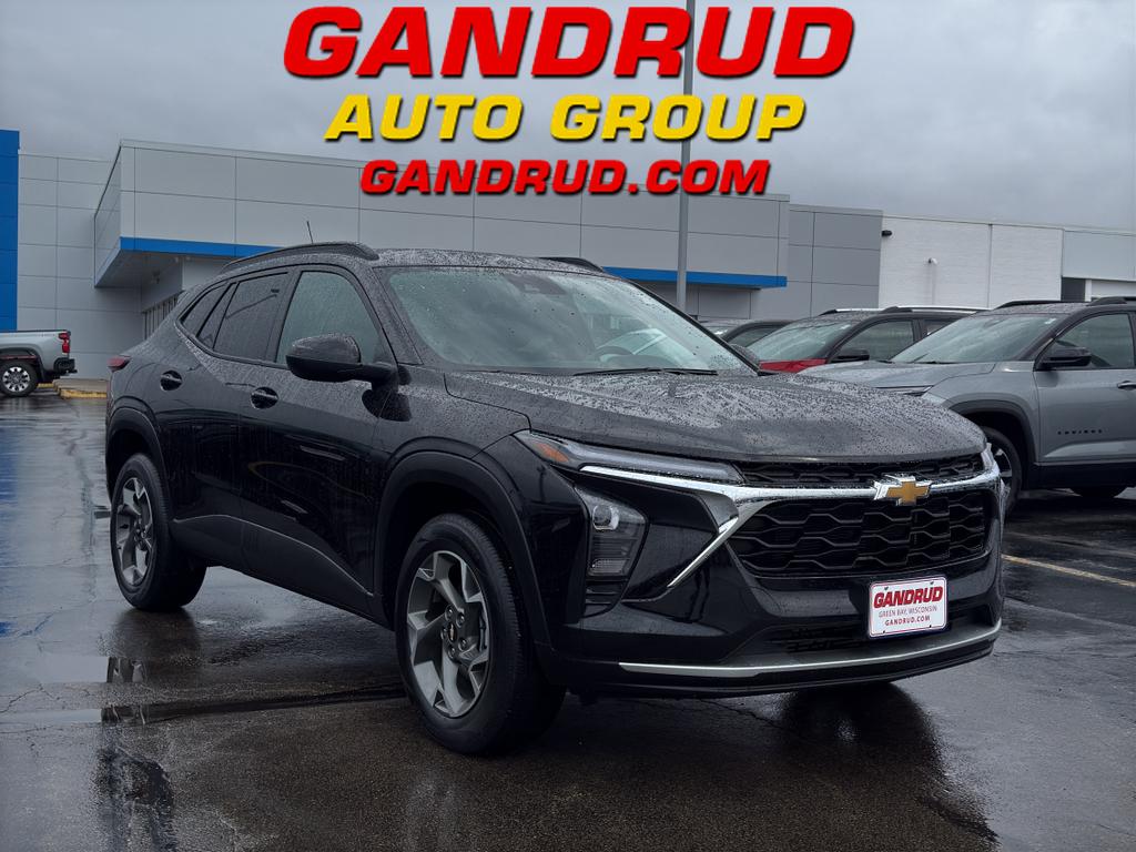 Mosaic Black Metallic 2025 Chevrolet Trax LT FWD SUV / Crossover Front-Wheel Drive 6-Speed Automatic