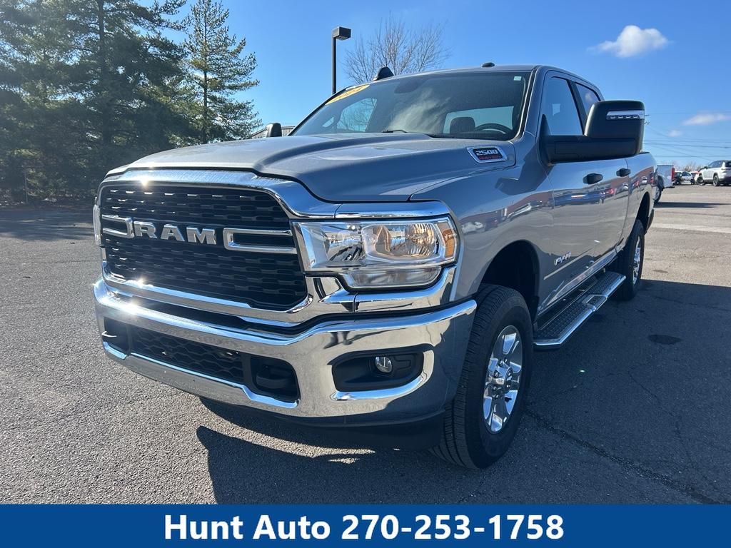 2024 RAM 2500 Big Horn Crew Cab 4WD