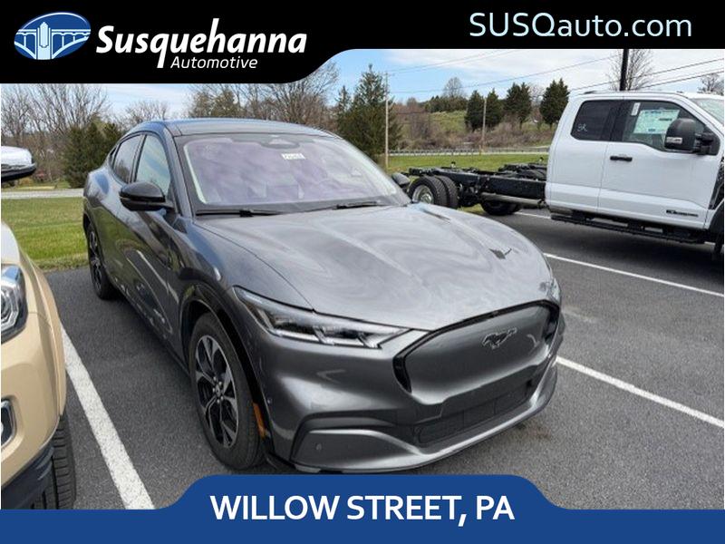 2023 Ford Mustang Mach-E Premium AWD