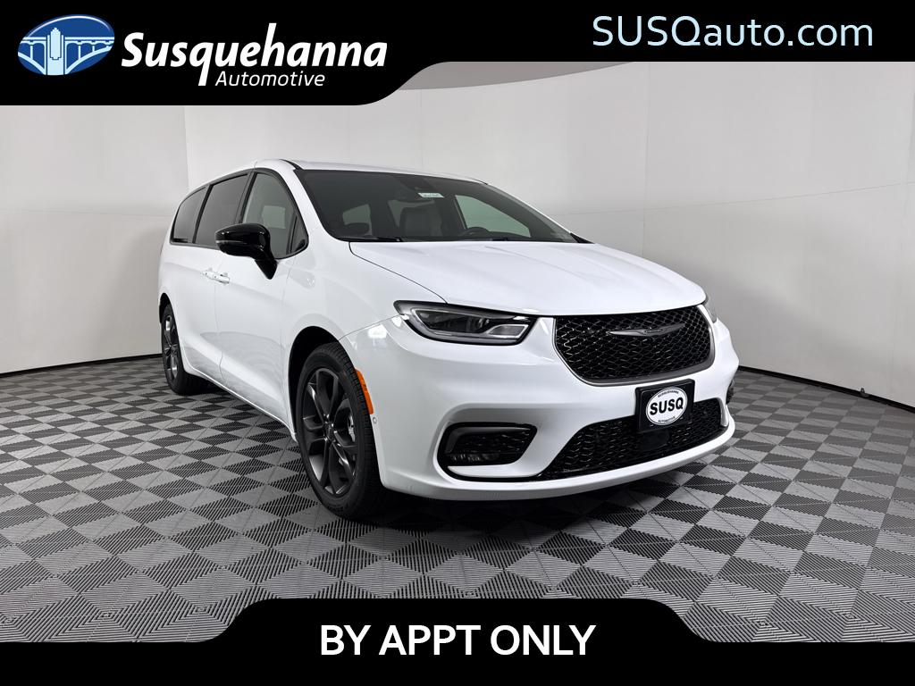 Bright White Clearcoat 2026 Chrysler Pacifica Select FWD Minivan Front-Wheel Drive 9-Speed Automatic