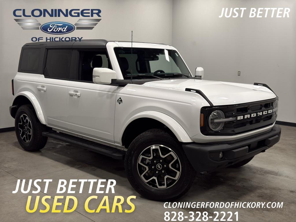 OXFORD WHITE 2024 Ford Bronco Outer Banks 4-Door 4WD SUV / Crossover Four-Wheel Drive Automatic