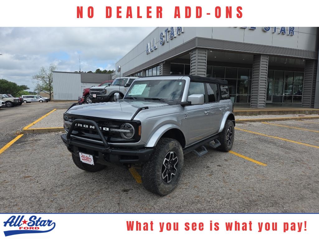 Iconic Silver Metallic 2021 Ford Bronco Outer Banks Advanced 4-Door 4WD SUV / Crossover Four-Wheel Drive Automatic