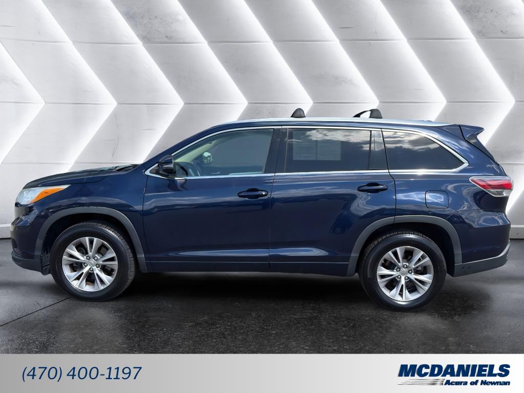 Nautical Blue Metallic 2014 Toyota Highlander XLE SUV / Crossover Front-Wheel Drive 6-Speed Automatic