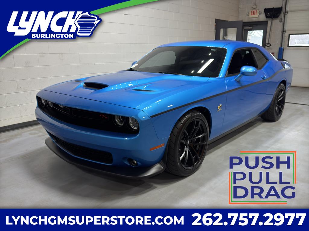 B5 Blue Pearlcoat 2023 Dodge Challenger R/T Scat Pack RWD Coupe Rear-Wheel Drive 8-Speed Automatic