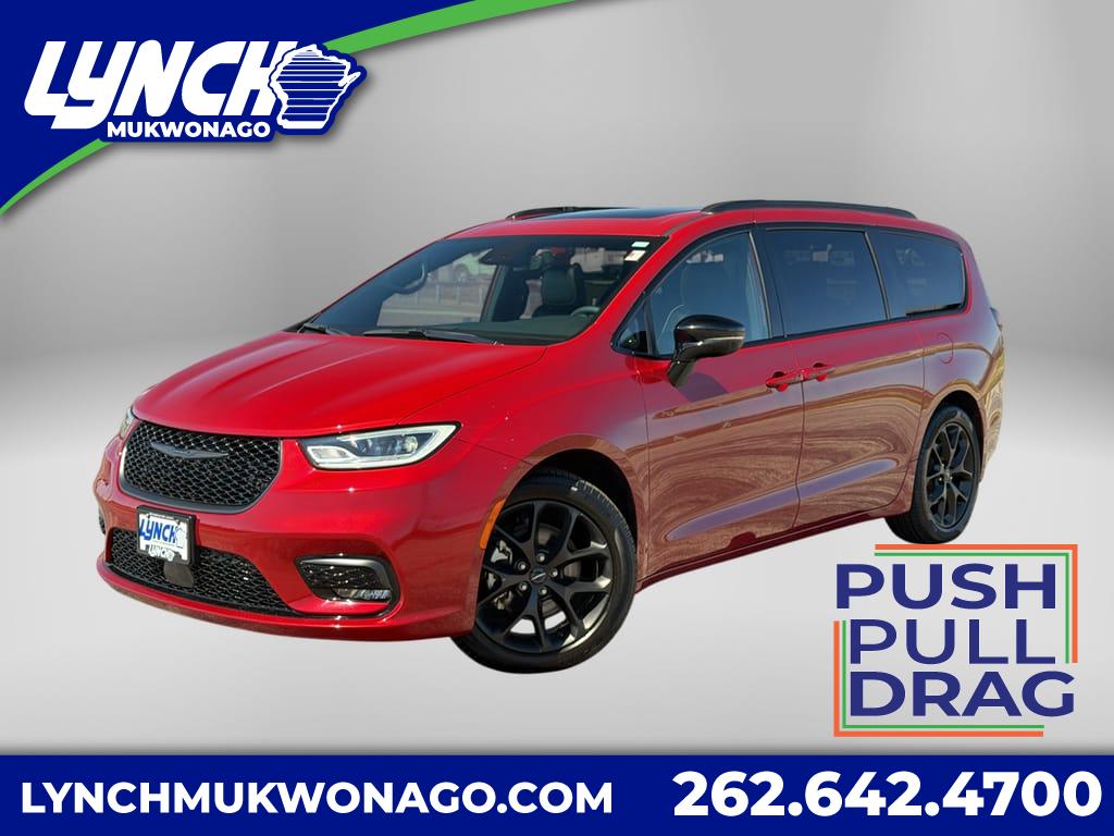 Red Hot Pearlcoat 2025 Chrysler Pacifica Limited FWD Minivan Front-Wheel Drive Automatic