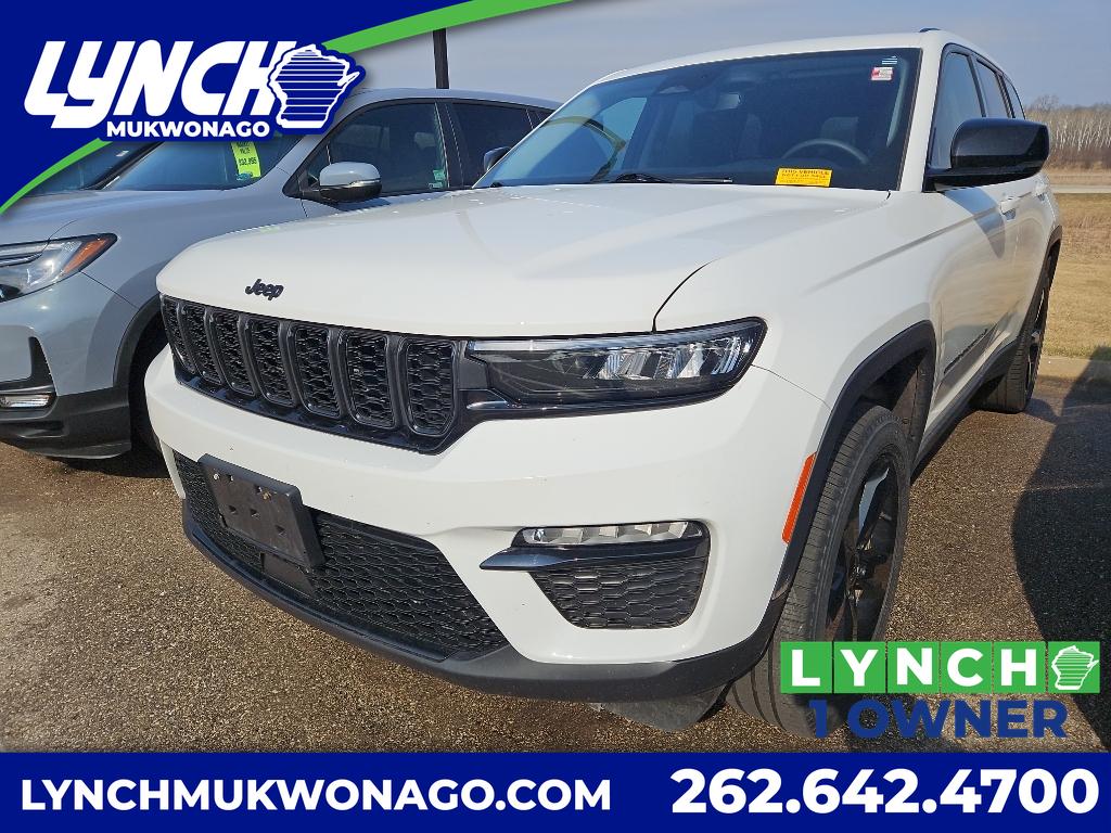 Bright White Clearcoat 2023 Jeep Grand Cherokee Limited 4WD SUV / Crossover Four-Wheel Drive Automatic