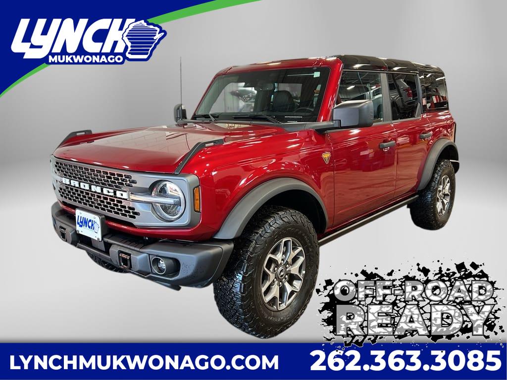 Ruby Red Metallic Tinted Clearcoat 2025 Ford Bronco Badlands 4-Door 4WD SUV / Crossover Four-Wheel Drive Automatic