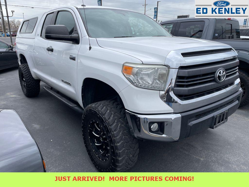 2015 Toyota Tundra SR5 Double Cab 5.7L