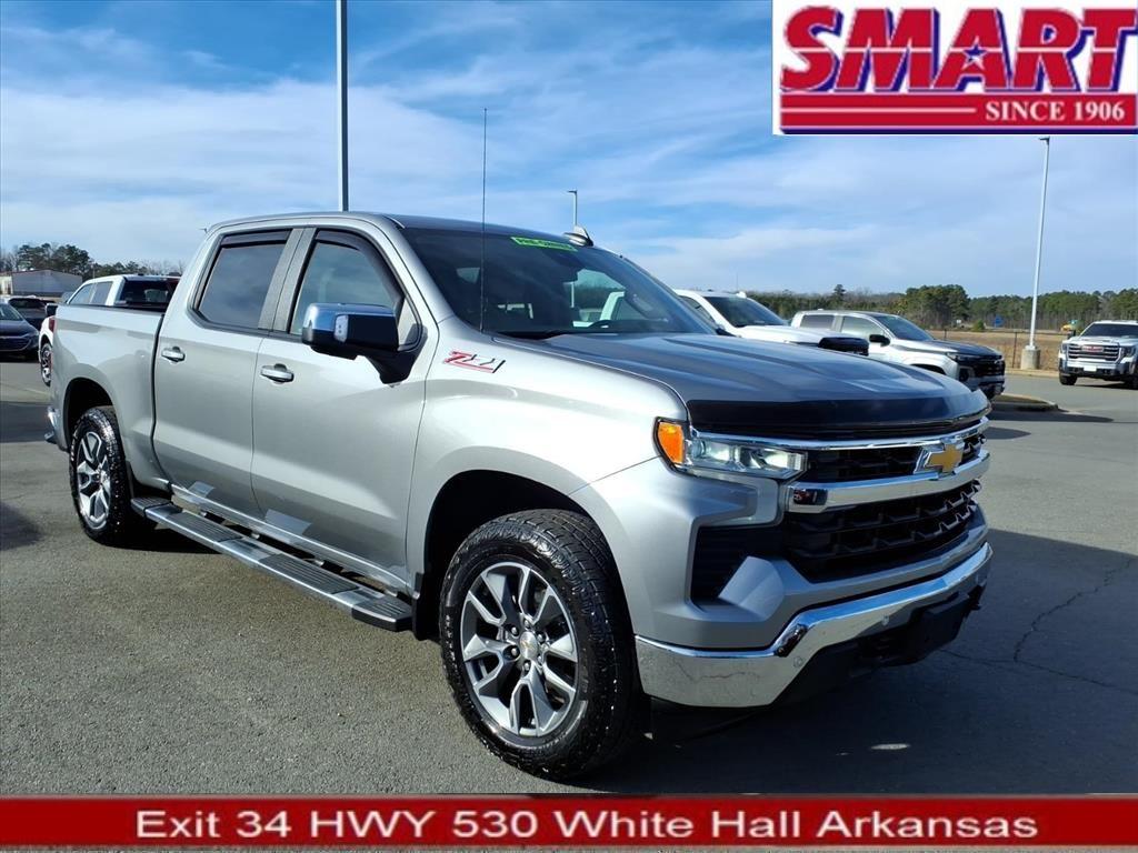 2024 Chevrolet Silverado 1500 LT Crew Cab 4WD