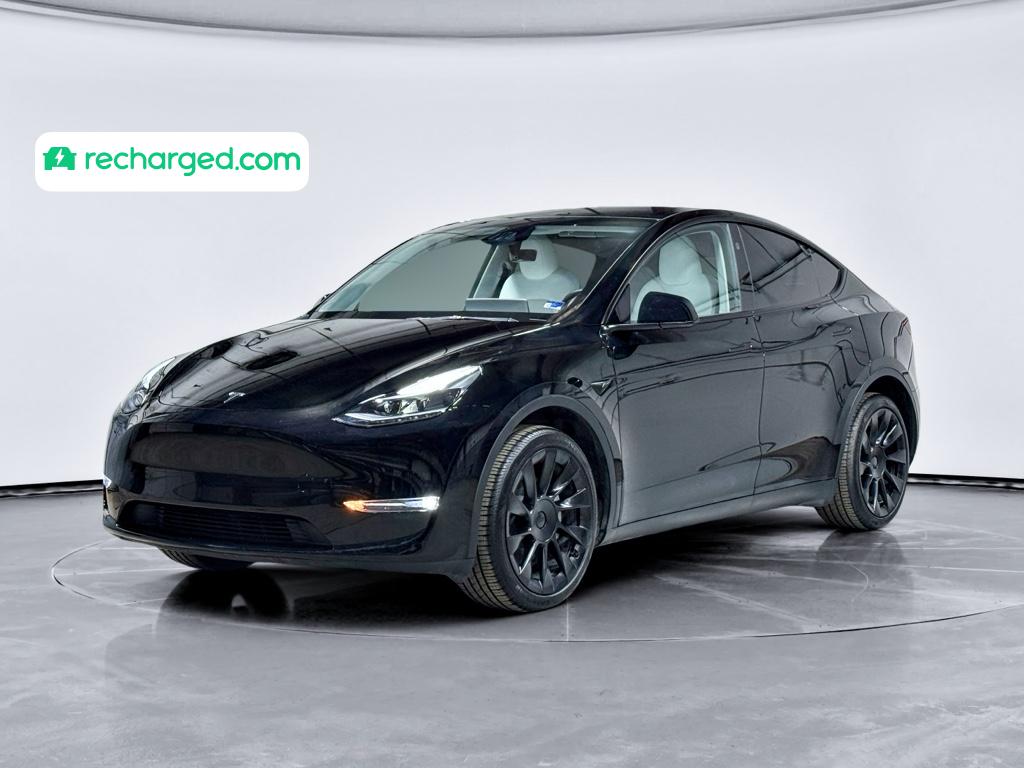 2025 Tesla Model Y Long Range AWD