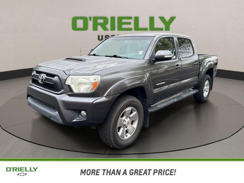 Magnetic Gray Metallic 2015 Toyota Tacoma Double Cab V6 4WD Pickup Truck Four-Wheel Drive 5-Speed Automatic