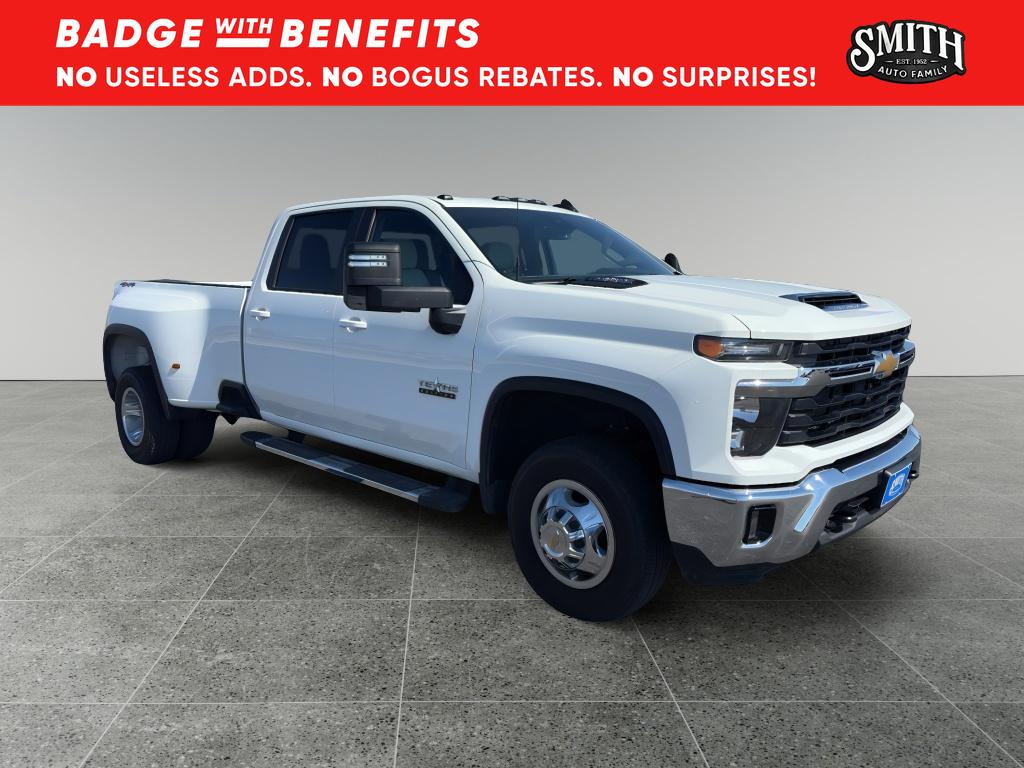 2024 Chevrolet Silverado 3500HD LT Crew Cab 4WD