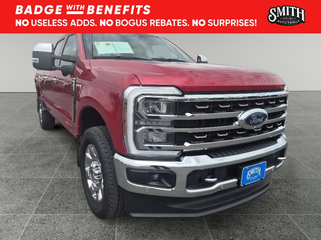 Rapid Red Metallic Tinted Clearcoat 2024 Ford F-250 Super Duty King Ranch Crew Cab 4WD Pickup Truck Four-Wheel Drive Automatic